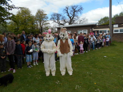 Easter Egg Hunt 2014 031